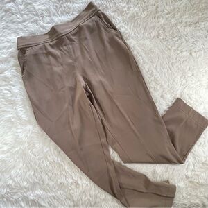 Max Studio Women's Beige Trousers - L